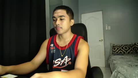 Snapshot of pinoyadriannexxx chatting on 10.19.25 Adrianne online show from 10.19.25