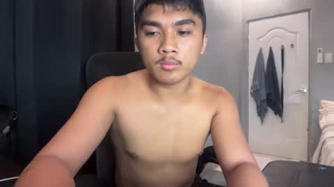 Snapshot of pinoyadriannexxx chatting on 07.23.26 Adrianne online show from 07.23.26
