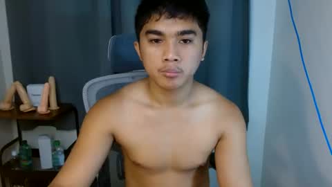 Snapshot of pinoyadriannexxx chatting on 07.27.26 Adrianne online show from 07.27.26