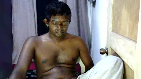 Snapshot of pinoybbc_xx chatting on 03.26.26 rayvienn online show from 03.26.26