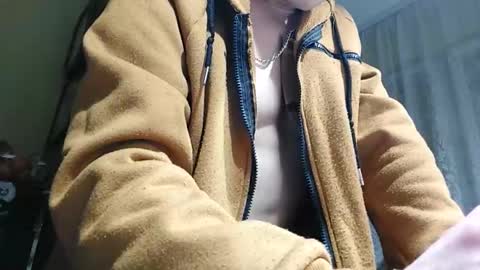 piotruspan94 online show from 10.27.25