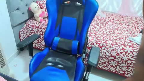 Snapshot of pipe_xr chatting on 02.03.25 pipe xr online show from 02.03.25