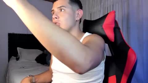 Snapshot of piperodriguez_ chatting on 02.24.25 Pipe Rodriguez online show from 02.24.25