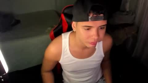 Snapshot of piperodriguez_ chatting on 03.08.25 Pipe Rodriguez online show from 03.08.25