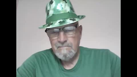 Snapshot of pipewizard chatting on 04.25.26 pipewizard online show from 04.25.26