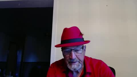 Snapshot of pipewizard chatting on 05.05.26 pipewizard online show from 05.05.26