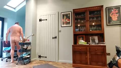 Snapshot of piphwyl chatting on 12.10.24 piphwyl online show from 12.10.24