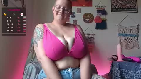 Snapshot of pisces_princess_ chatting on 03.07.25 Em online show from 03.07.25