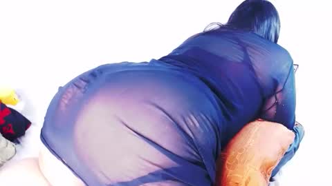 Piscies Ass online show from 12.18.25