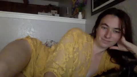 pixie_bella online show from 10.24.25