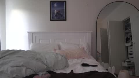 pixieasiangal online show from 01.16.26