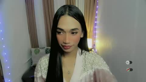 pixiedoll_ online show from 01.12.26