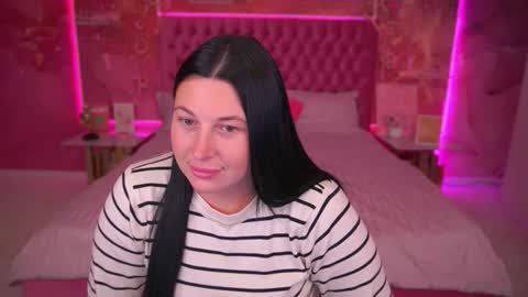 pixiehott online show from 10.18.25