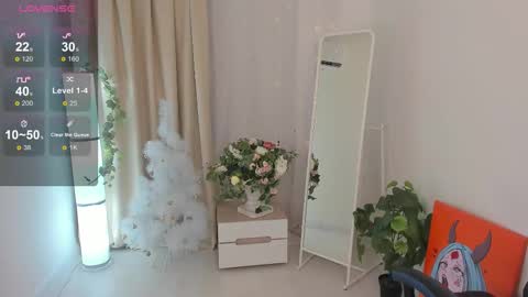 Snapshot of pixievice chatting on 01.09.26 Lola online show from 01.09.26