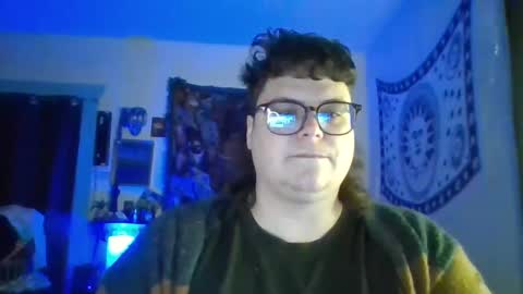 Snapshot of pizzabuttstuff chatting on 02.21.25 daddy pizza online show from 02.21.25