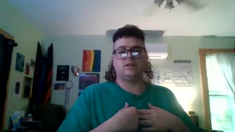 Snapshot of pizzabuttstuff chatting on 05.23.26 daddy pizza online show from 05.23.26