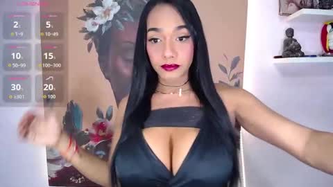KAROL online show from 10.20.25