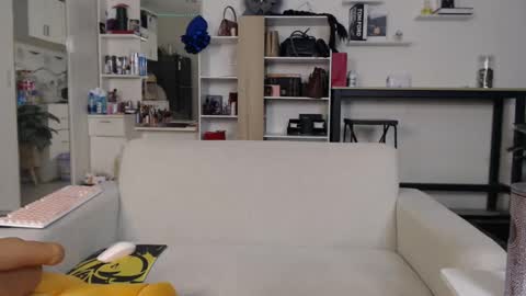 Snapshot of plasticgirll chatting on 02.01.25 plasticgirll online show from 02.01.25