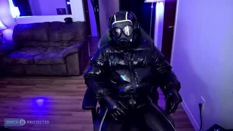 Snapshot of plasticme chatting on 03.02.25 plasticme online show from 03.02.25