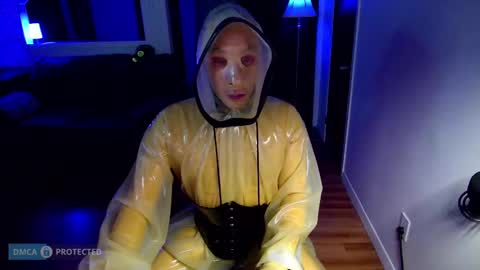 Snapshot of plasticme chatting on 09.15.25 plasticme online show from 09.15.25