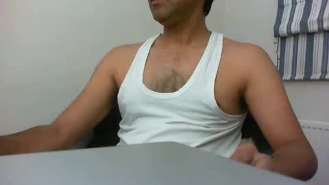 Snapshot of platino3026 chatting on 10.27.25 platino3026 online show from 10.27.25