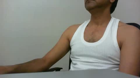 Snapshot of platino3026 chatting on 11.16.25 platino3026 online show from 11.16.25