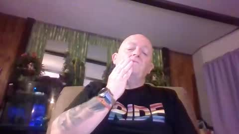 Snapshot of playboychas chatting on 03.29.26 chaz online show from 03.29.26