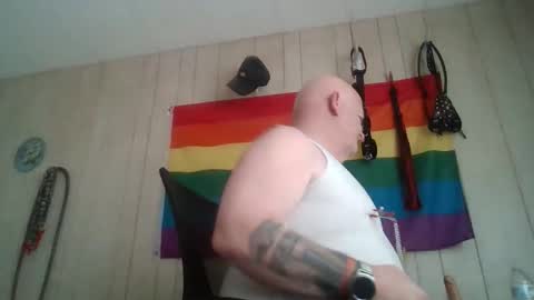 Snapshot of playboychas chatting on 04.19.26 chaz online show from 04.19.26