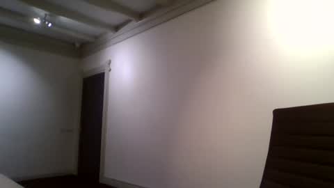 Snapshot of playboyy19 chatting on 01.03.25 playboyy19 online show from 01.03.25