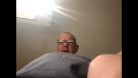 Snapshot of player17171717 chatting on 10.10.25 player17171717 online show from 10.10.25