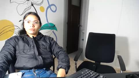 Snapshot of playful_girls3909 chatting on 03.06.25 sweed online show from 03.06.25