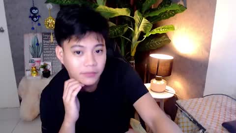 Kenzo online show from 01.12.25