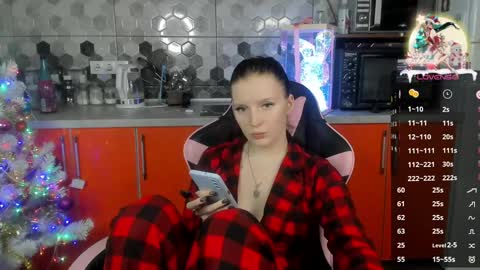 Snapshot of playful_mary chatting on 12.26.24 Masha online show from 12.26.24