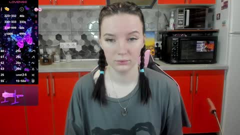 Snapshot of playful_mary chatting on 01.09.25 Masha online show from 01.09.25