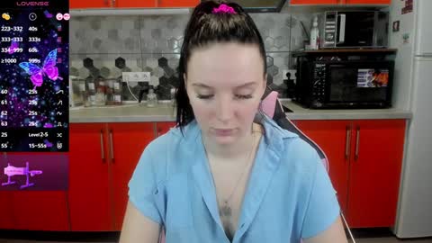 Snapshot of playful_mary chatting on 01.10.25 Masha online show from 01.10.25