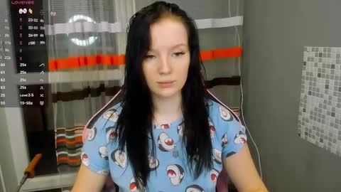 Snapshot of playful_mary chatting on 02.17.25 Masha online show from 02.17.25