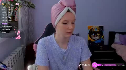 Snapshot of playful_mary chatting on 06.21.26 Masha online show from 06.21.26