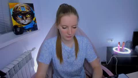 Snapshot of playful_mary chatting on 06.29.26 Masha online show from 06.29.26