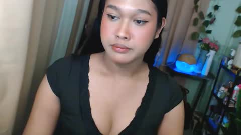 Snapshot of playful_sie chatting on 01.14.26 sie online show from 01.14.26