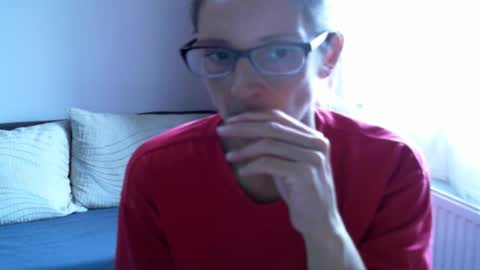 Snapshot of playfuljenny chatting on 10.10.25 playfuljenny online show from 10.10.25