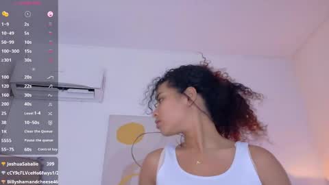 Snapshot of playfuljust_18 chatting on 05.28.26 SAMARA online show from 05.28.26