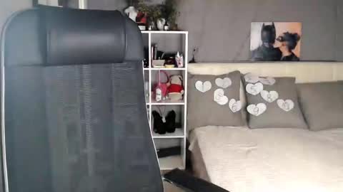 Snapshot of playfullfoxyhere chatting on 09.11.25 brenda online show from 09.11.25