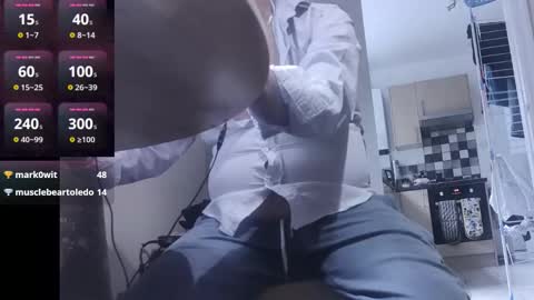 Snapshot of playme828530 chatting on 10.21.25 Play Me online show from 10.21.25