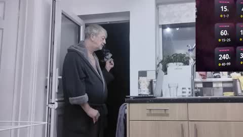 Play Me online show from 11.27.25