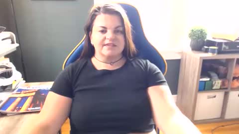 playwithbrittany online show from 10.22.25