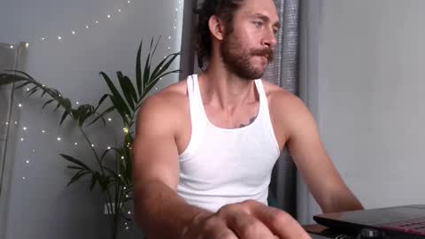 pleasure online show from 12.03.25