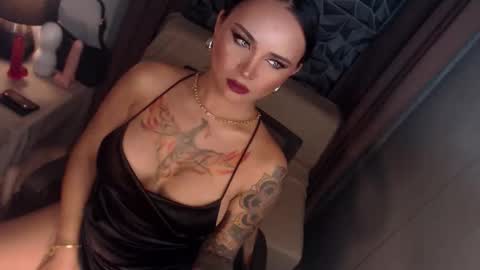 Angel online show from 09.11.25