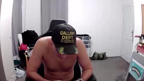 plkrisztian online show from 11.13.25