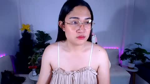 Snapshot of ploysaithailand chatting on 07.21.26 Ploysai online show from 07.21.26