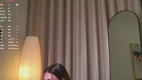 Amelie online show from 04.19.26